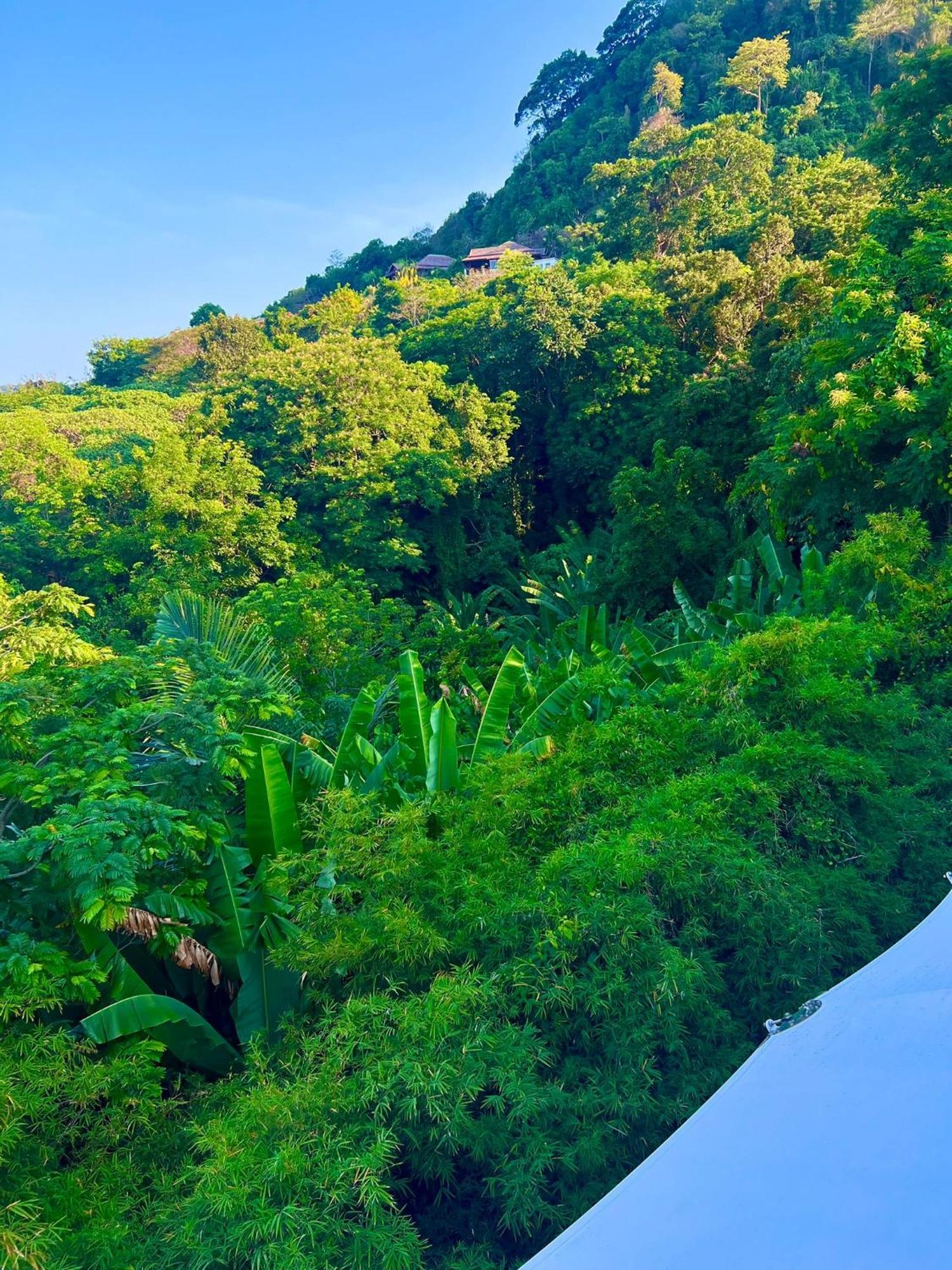 Nhà nghỉ Andaman Hills - Panoramic Sea View House In *
